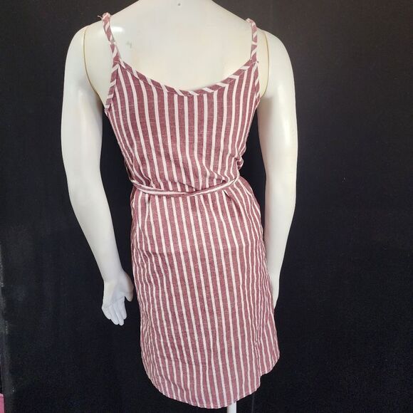 Red & White Striped Button Down Dress & Belt - Picture 4 of 4